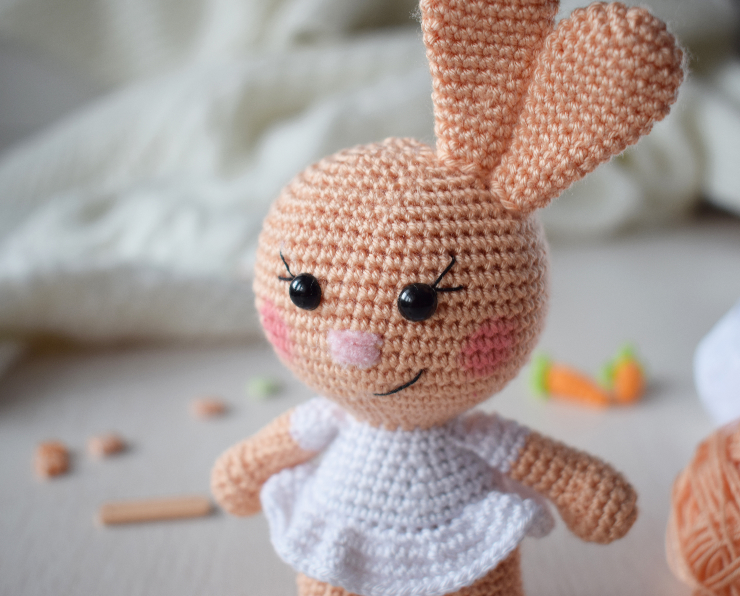 Easter Bunny pattern crochet, stuffed animal, rabbit